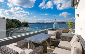 2 Bedroom Pet Friendly Apartment In Omisalj